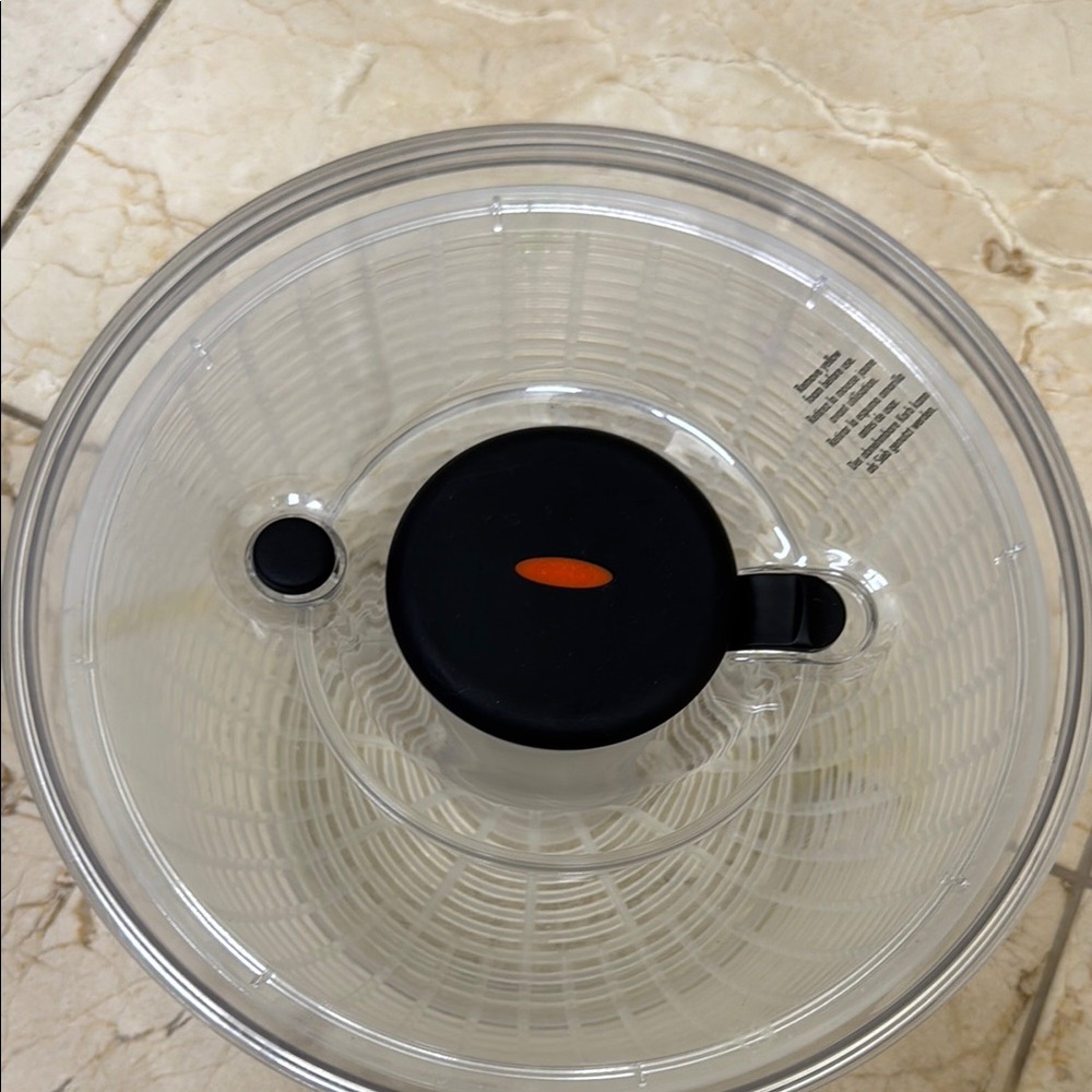 Clear Salad Spinner with Black Lid